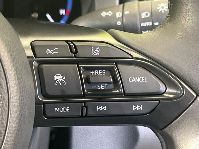 YARIS CROSS HYBRID