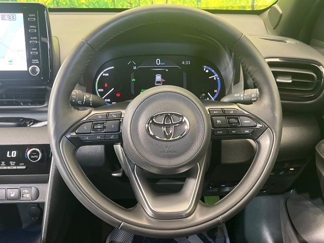 YARIS CROSS HYBRID