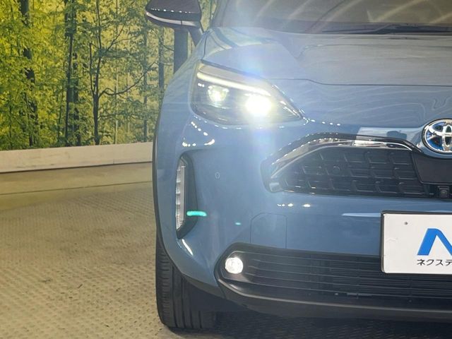 YARIS CROSS HYBRID