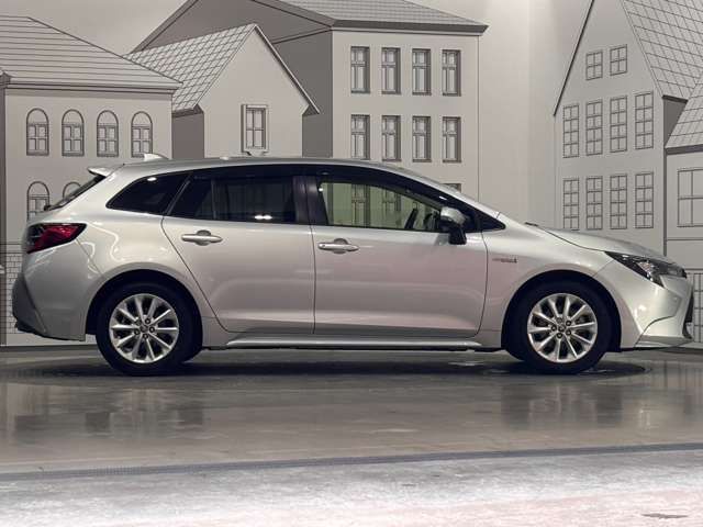 COROLLA TOURING HYBRID