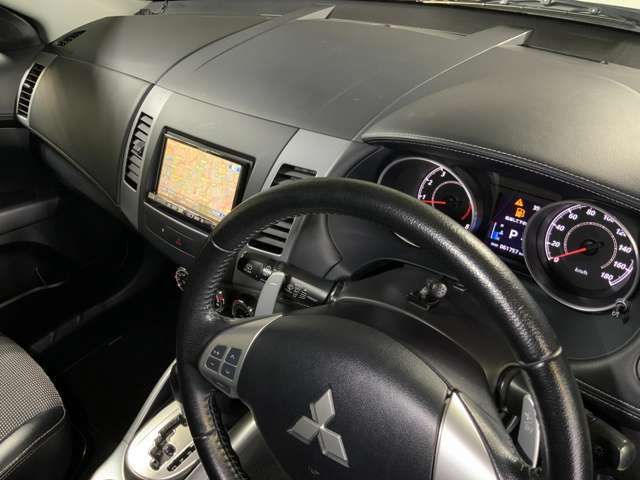 OUTLANDER 4WD