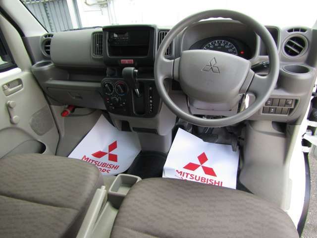 MINICAB van