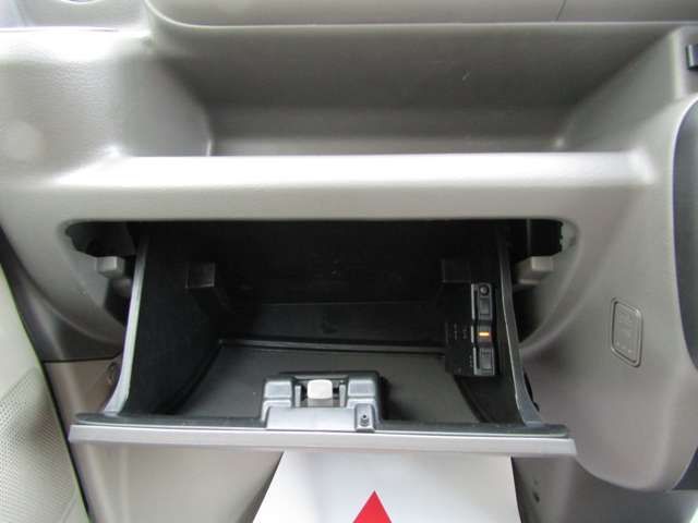 MINICAB van