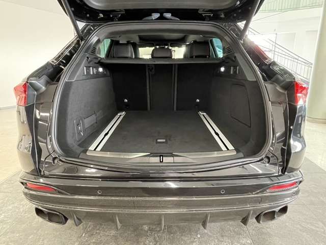 MASERATI Grecale