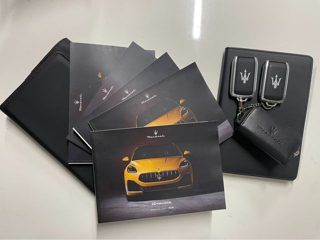 MASERATI Grecale