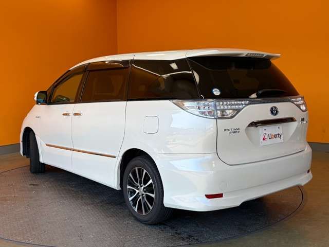 ESTIMA HYBRID 4WD