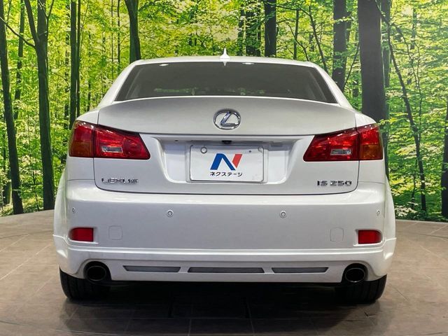 LEXUS IS250