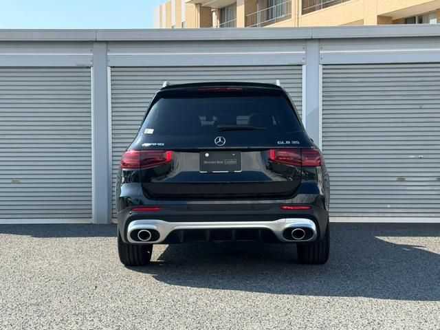 MERCEDES AMG GLB class