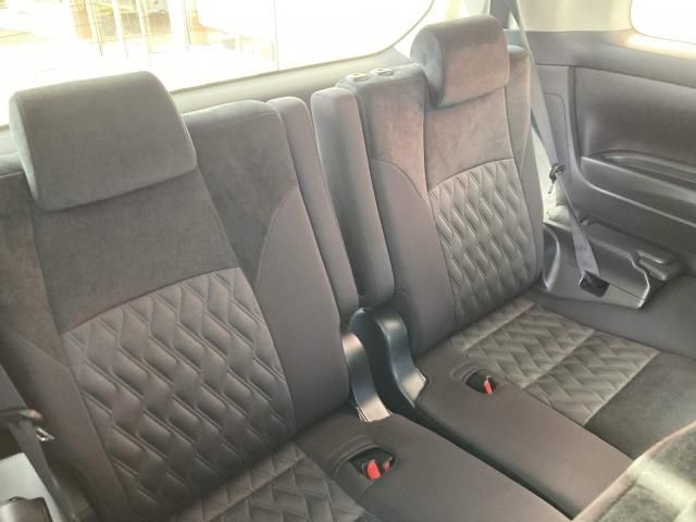ALPHARD hybrid 4WD