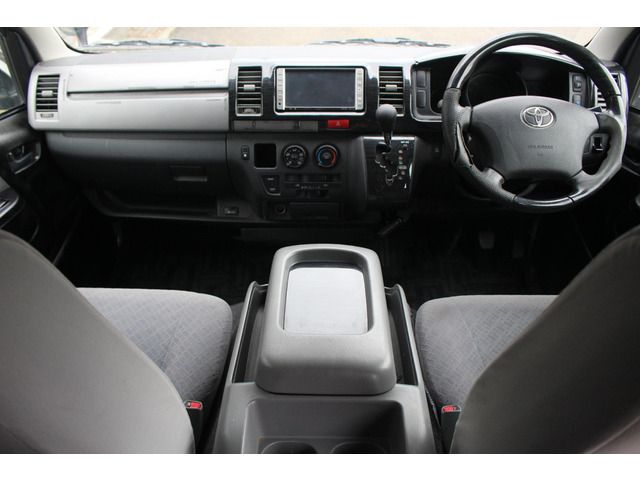 HIACE van 2WD