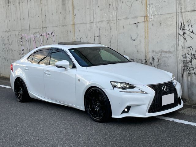 LEXUS IS350