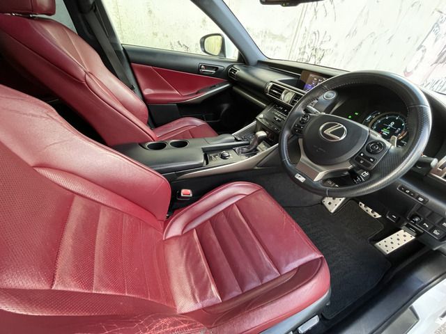 LEXUS IS350
