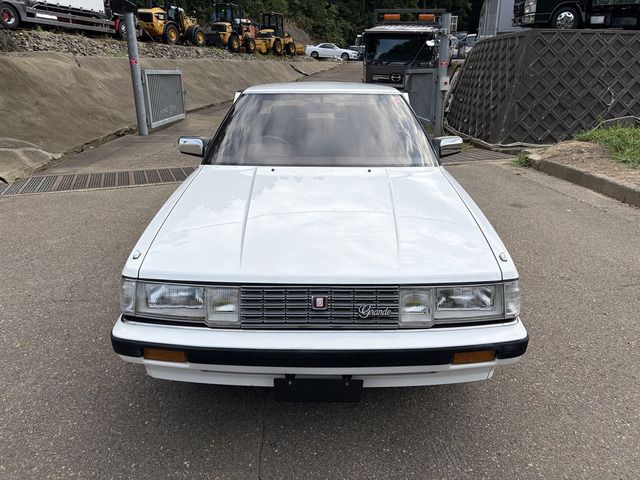 MARK2 sedan