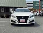 CROWN sedan hybrid