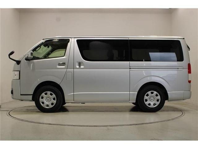 HIACE van 4WD
