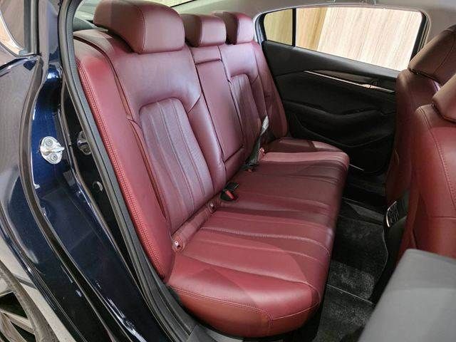 MAZDA6 SEDAN