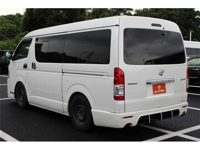 HIACE van 2WD