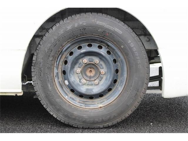 HIACE van 2WD