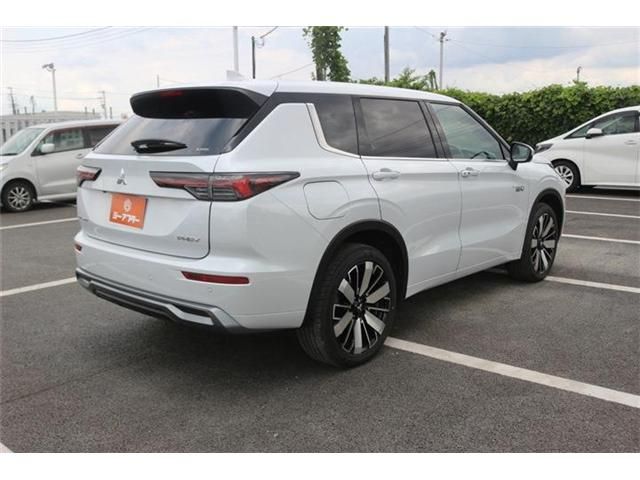 OUTLANDER PHEV