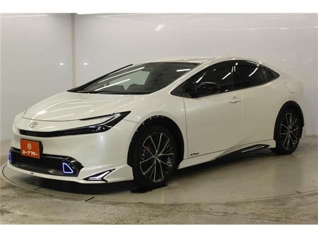 PRIUS 4WD