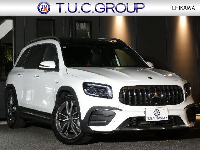 MERCEDES AMG GLB class