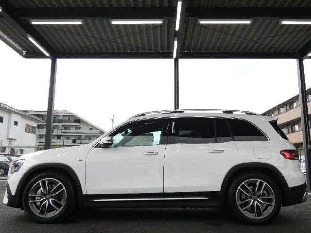 MERCEDES AMG GLB class