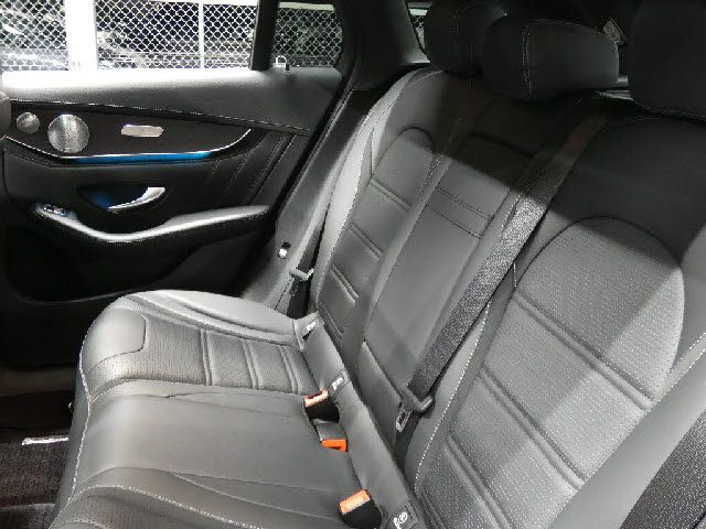 MERCEDES AMG GLCclass