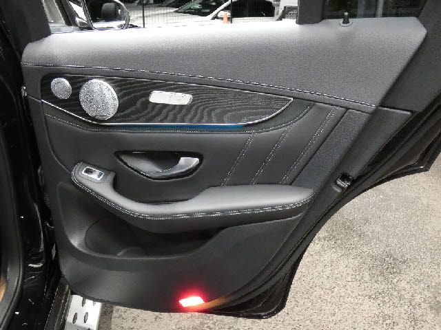 MERCEDES AMG GLCclass