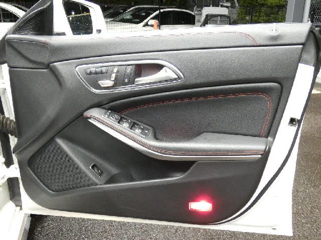 MERCEDES AMG CLA Shooting Brake