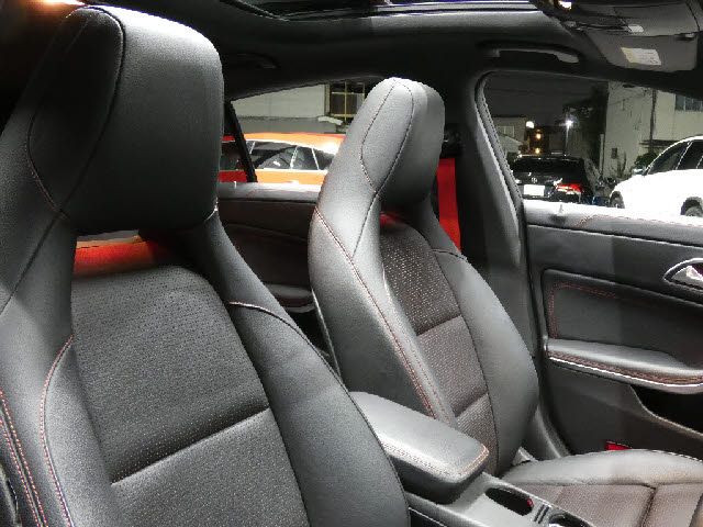 MERCEDES AMG CLA Shooting Brake