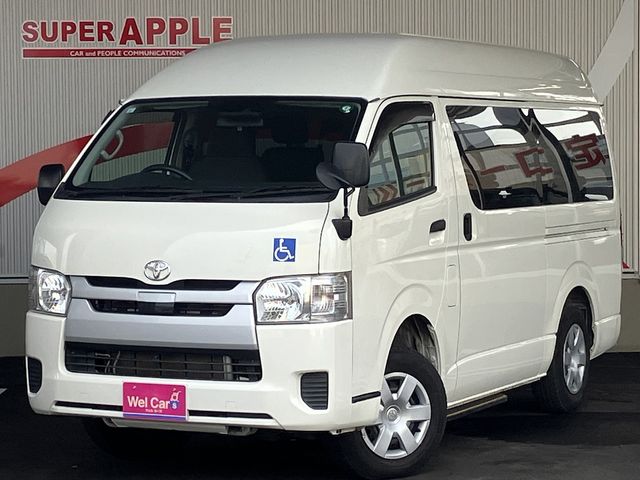 REGIUSACE 4WD van