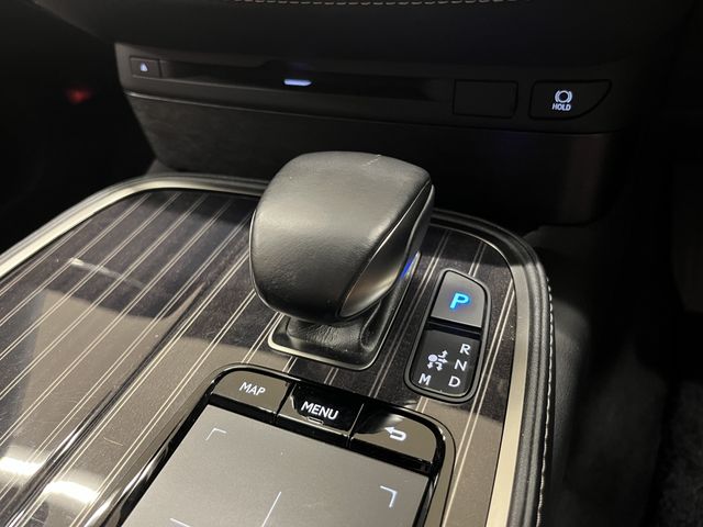 LEXUS LS500
