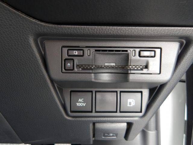 PRIUS 4WD