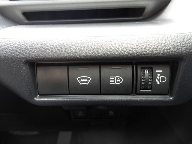 PRIUS 4WD