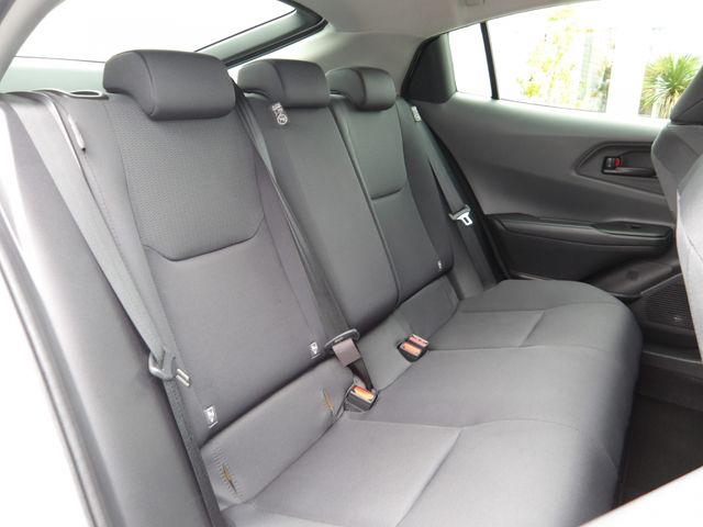 PRIUS 4WD