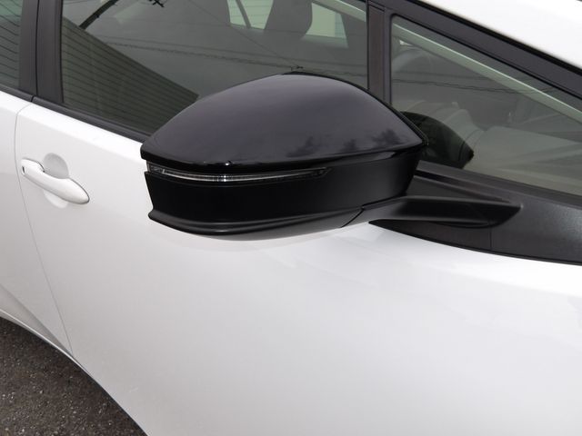 PRIUS 4WD