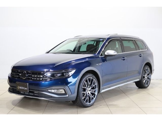 VOLKSWAGEN PASSAT Alltrack