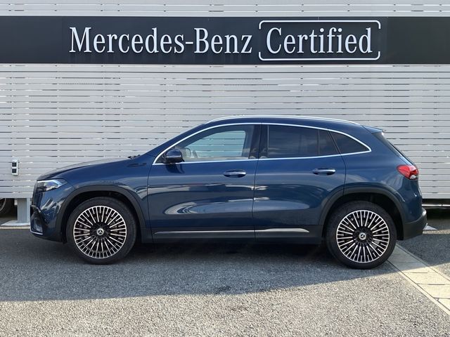 MERCEDES BENZ EQA