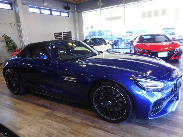 MERCEDES AMG GT Roadster