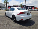 LEXUS IS300h
