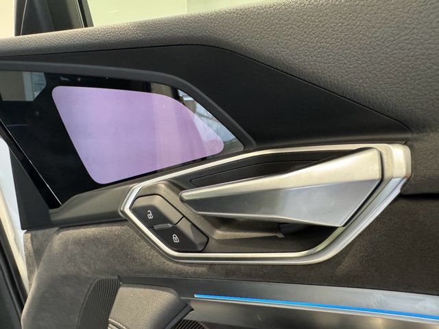 AUDI e-tron SPORTBACK
