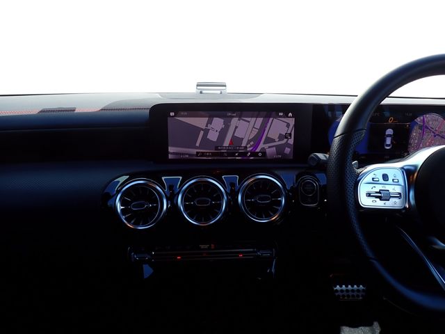 MERCEDES BENZ CLA class