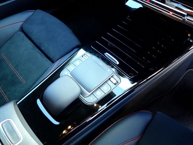 MERCEDES BENZ CLA class