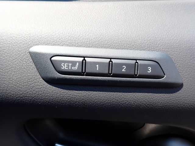 LEXUS UX250h