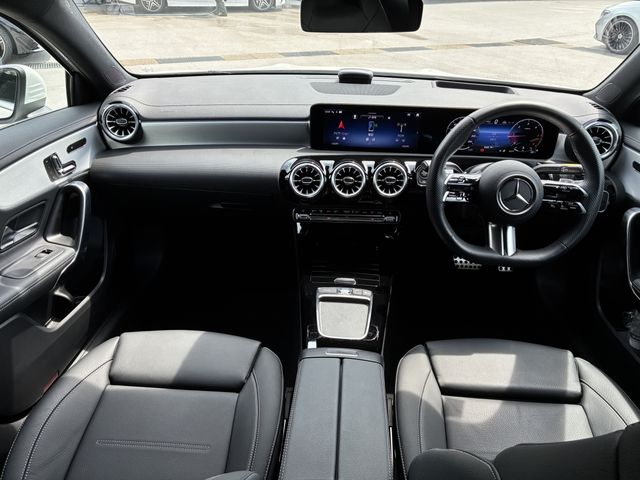 MERCEDES BENZ A class