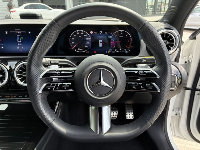 MERCEDES BENZ A class