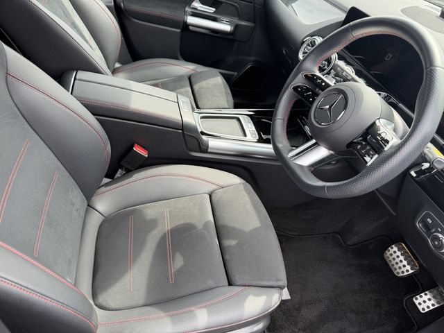 MERCEDES BENZ GLA class