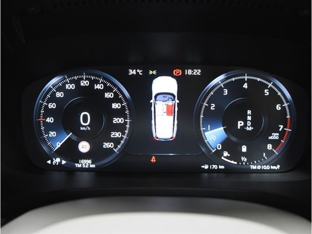 VOLVO V60 CROSS COUNTRY