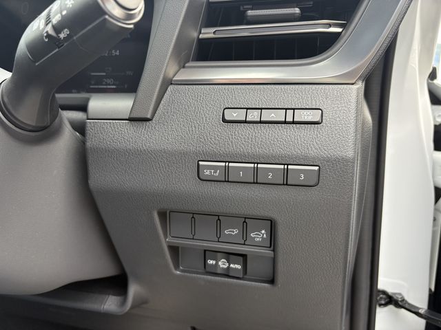 LEXUS GX550