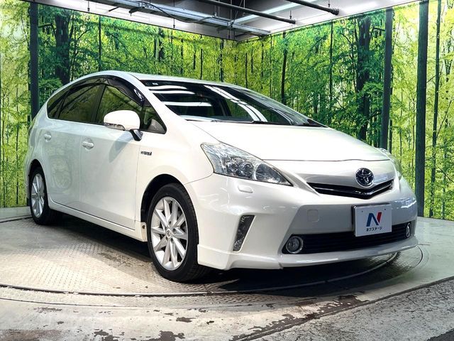 PRIUS Alpha